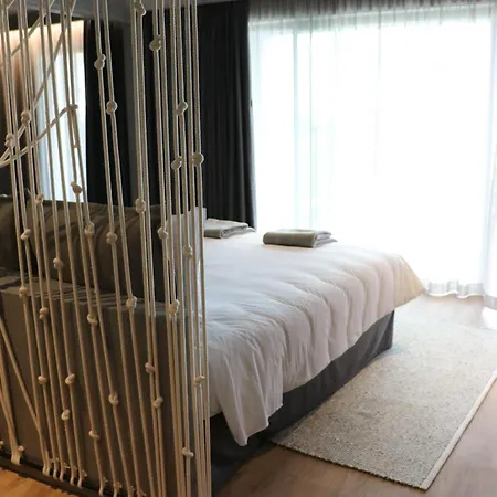 - Movement & Nature House Отель *