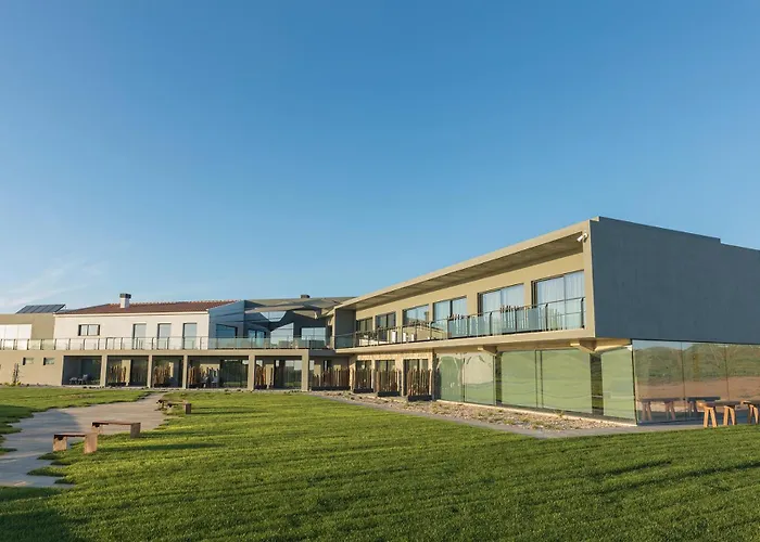 - Movement & Nature House Отель *