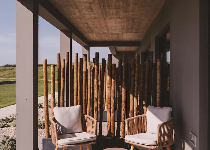 - Movement & Nature House Санта-Круш